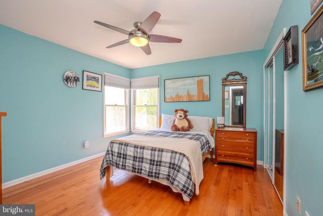 23 E KINCAID DR, West Windsor, NJ 08550