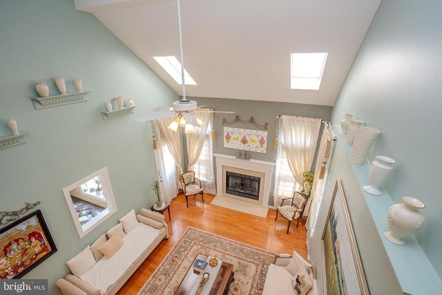 23 E KINCAID DR, West Windsor, NJ 08550