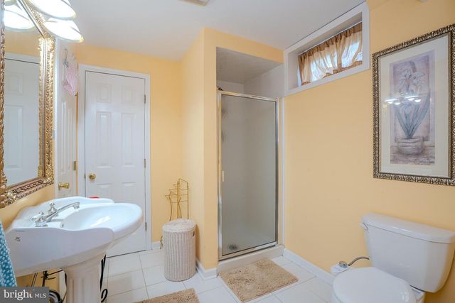 23 E KINCAID DR, West Windsor, NJ 08550