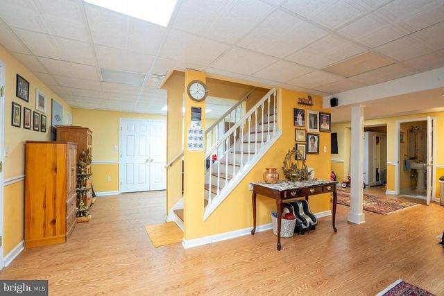 23 E KINCAID DR, West Windsor, NJ 08550