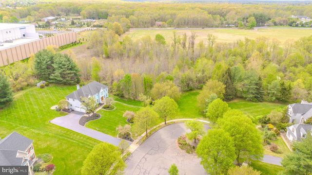 23 E KINCAID DR, West Windsor, NJ 08550