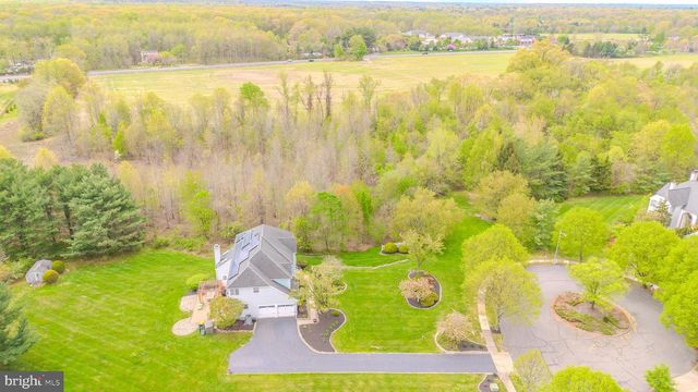 23 E KINCAID DR, West Windsor, NJ 08550