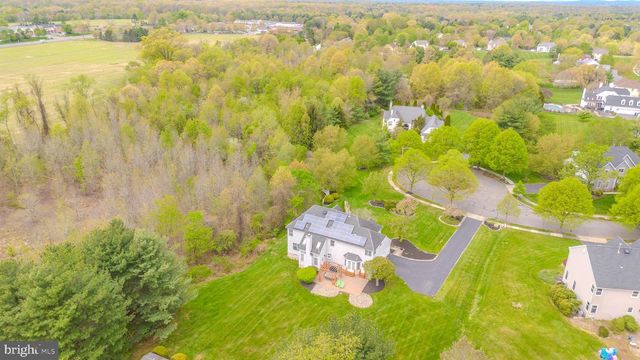 23 E KINCAID DR, West Windsor, NJ 08550