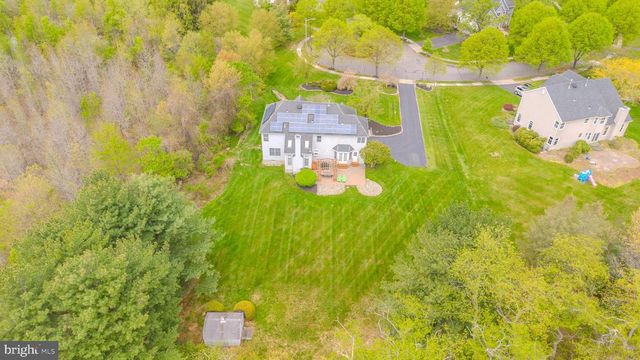 23 E KINCAID DR, West Windsor, NJ 08550