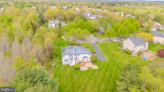 23 E KINCAID DR, West Windsor, NJ 08550