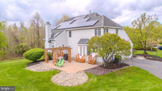 23 E KINCAID DR, West Windsor, NJ 08550