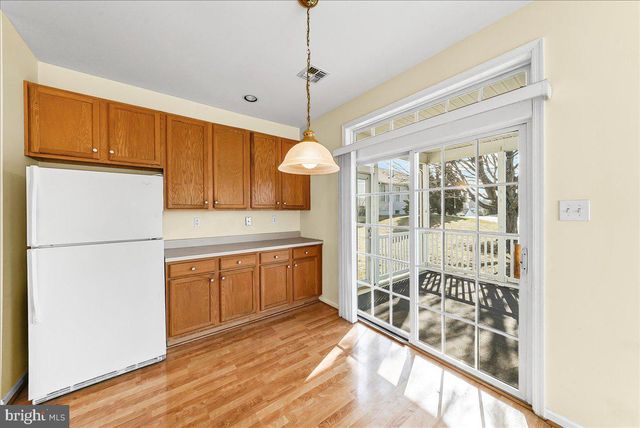 191 E HUNTING HORN LN, Glen Mills, PA 19342