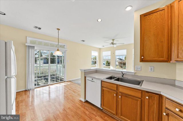 191 E HUNTING HORN LN, Glen Mills, PA 19342