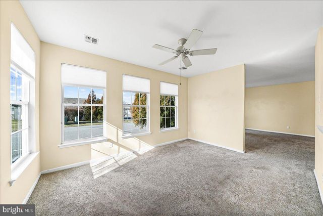 191 E HUNTING HORN LN, Glen Mills, PA 19342