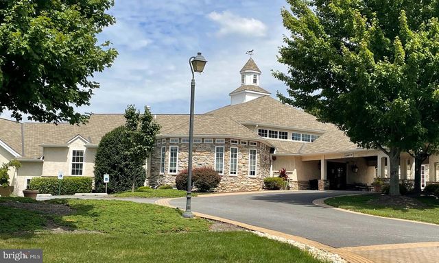 191 E HUNTING HORN LN, Glen Mills, PA 19342