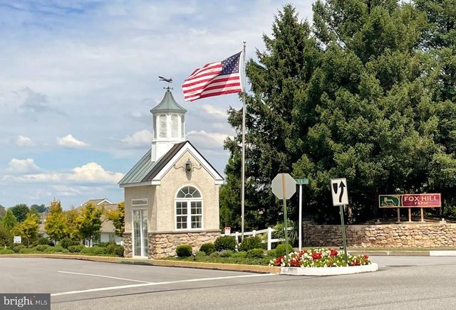 191 E HUNTING HORN LN, Glen Mills, PA 19342