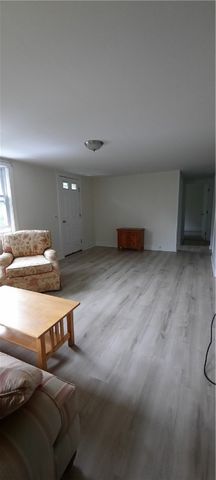 57 E FOSTER CENTER Road W, Foster, RI 02825