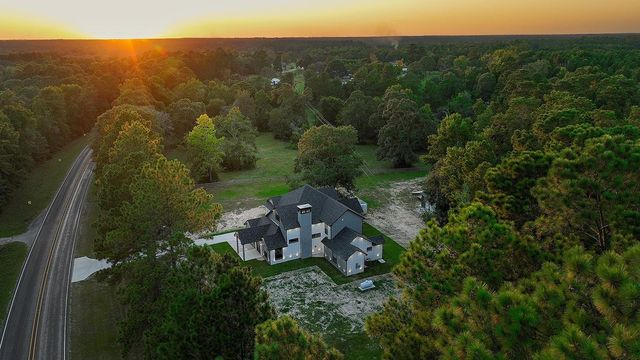 6620 Fm 3081, Willis, TX 77378