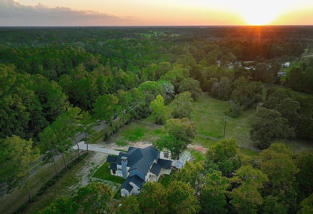 6620 Fm 3081, Willis, TX 77378