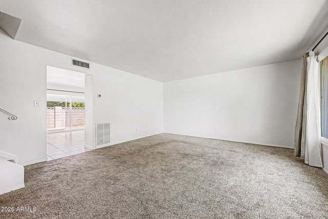 8548 E MCDONALD Drive, Scottsdale, AZ 85250