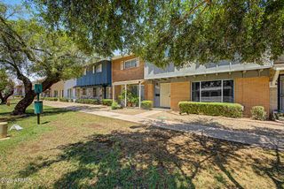 8548 E MCDONALD Drive, Scottsdale, AZ 85250