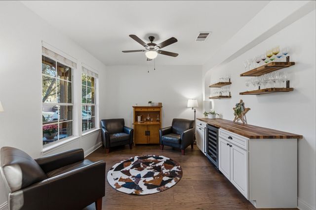 11129 Cherisse DR, Austin, TX 78739