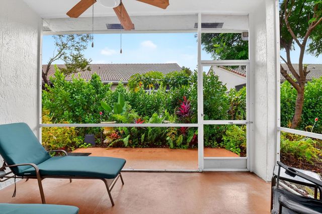 6164 Petunia Road, Delray Beach, FL 33484