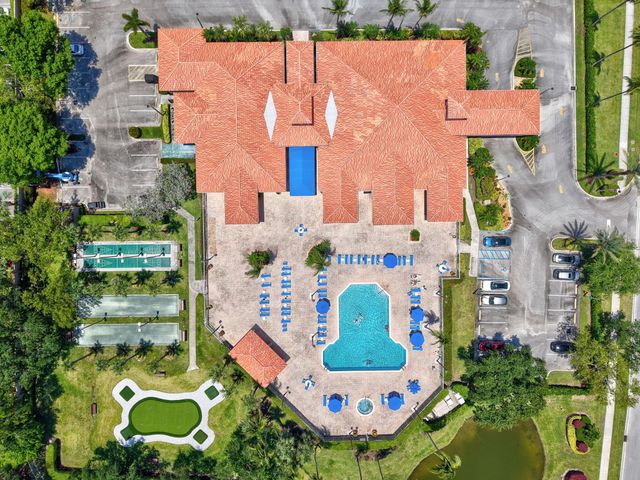 6164 Petunia Road, Delray Beach, FL 33484