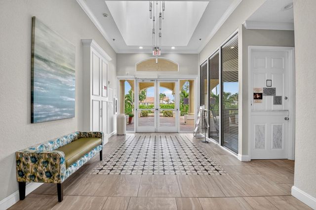 6164 Petunia Road, Delray Beach, FL 33484