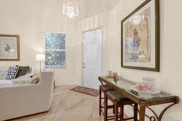 6164 Petunia Road, Delray Beach, FL 33484