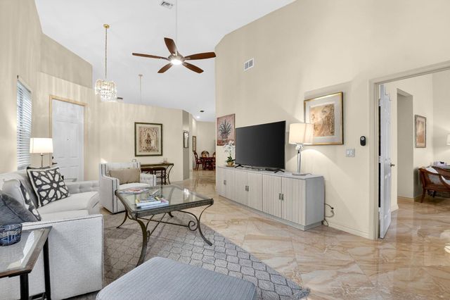 6164 Petunia Road, Delray Beach, FL 33484