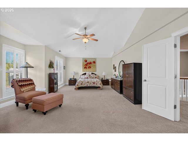 2442 Nw BROADWAY St, Albany, OR 97321