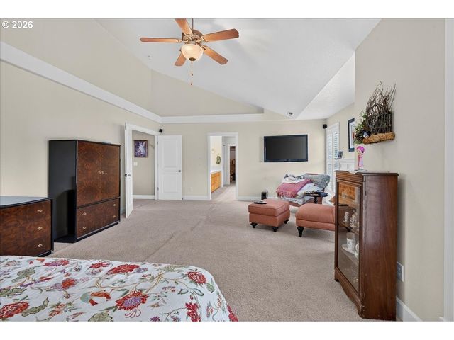 2442 Nw BROADWAY St, Albany, OR 97321