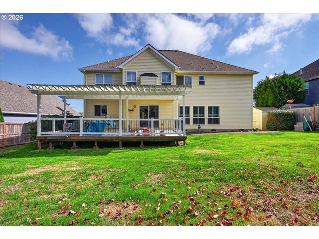 2442 Nw BROADWAY St, Albany, OR 97321