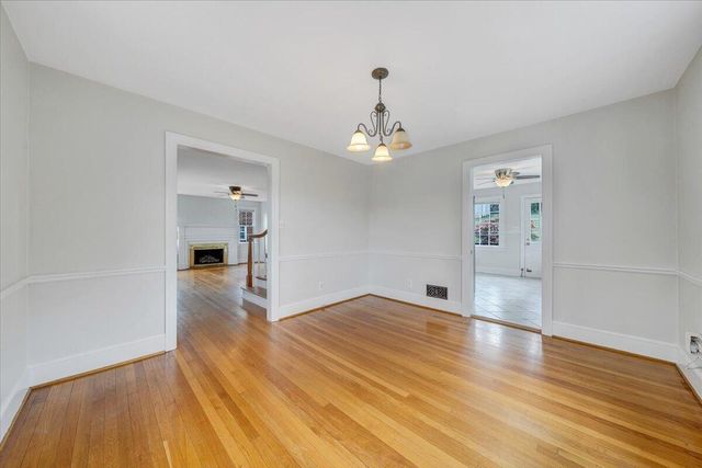 2522 Livingston RD, Roanoke, VA 24015