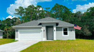 903 ALBERT AVE, Lehigh Acres, FL 33935