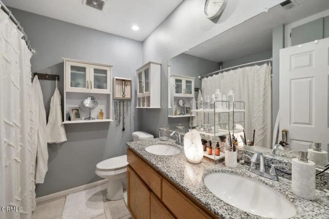 4733 Penrose Avenue, Moorpark, CA 93021