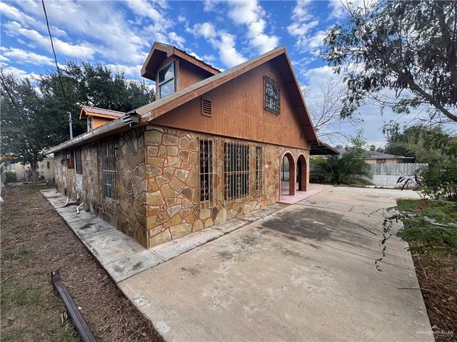 1306 N Raucon Street, Roma, TX 78584