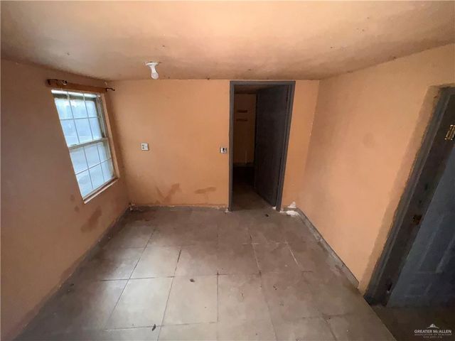 1306 N Raucon Street, Roma, TX 78584