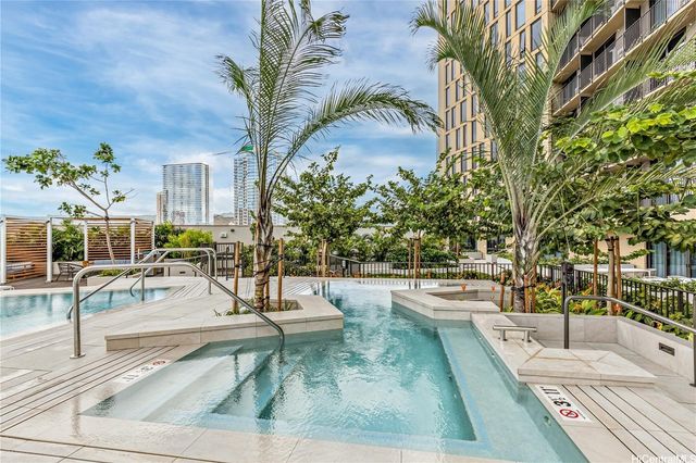 987 Queen Street 3006, Honolulu, HI 96814