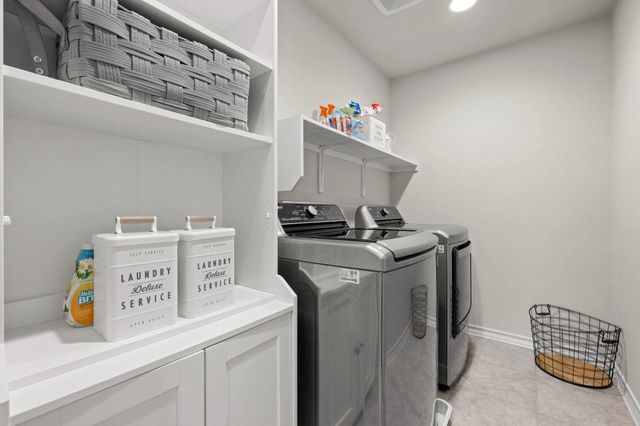 187 Buttonwood DR, Buda, TX 78610