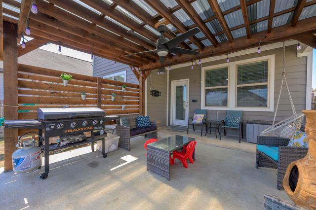 187 Buttonwood DR, Buda, TX 78610