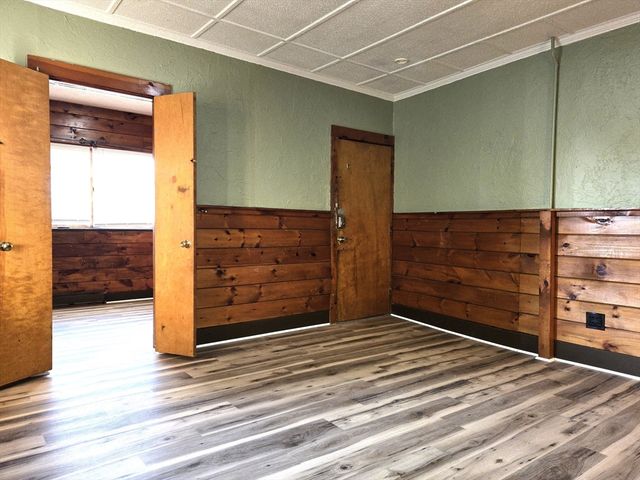 9 Cedar St 1R, Taunton, MA 02780