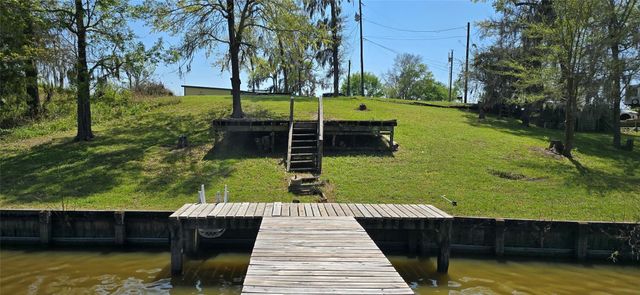 1357 Creeklake Drive, Onalaska, TX 77360