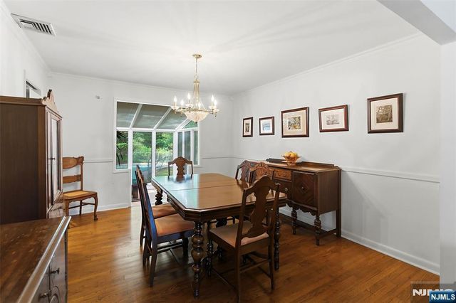 1 Winding Way, North Caldwell, NJ 07006