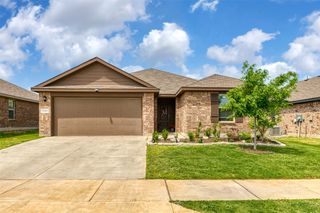 9449 Firedog Drive, Fort Worth, TX 76131