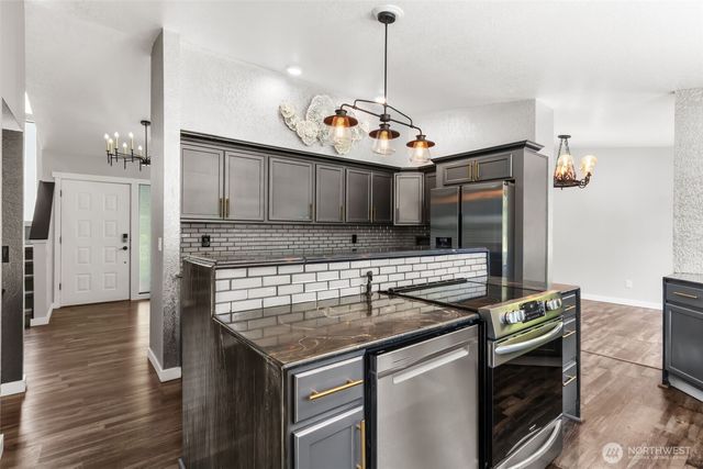 3202 161st Street E, Tacoma, WA 98446