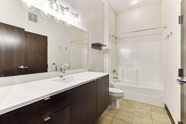 618 Washington Avenue N 200, Minneapolis, MN 55401