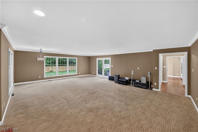 7671 Salem Drive, Hudson, OH 44236