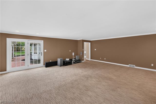 7671 Salem Drive, Hudson, OH 44236