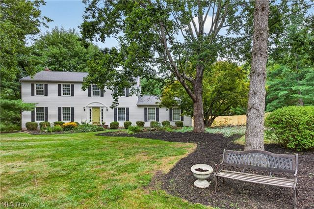 7671 Salem Drive, Hudson, OH 44236