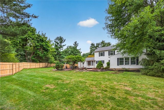 7671 Salem Drive, Hudson, OH 44236