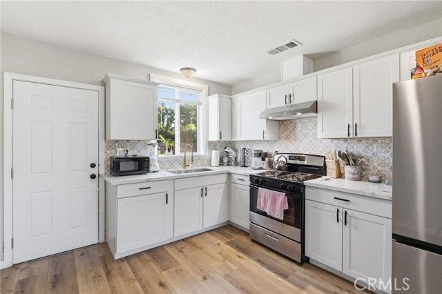 4530 E Mckenzie, Fresno, CA 93702