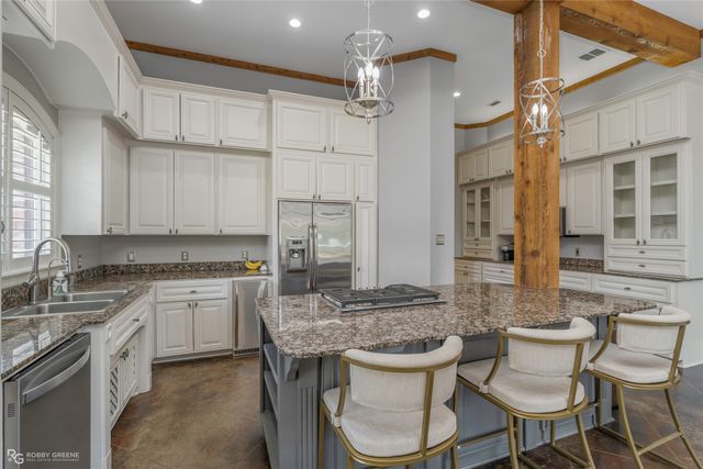 10940 Belle Cour Way, Shreveport, LA 71106