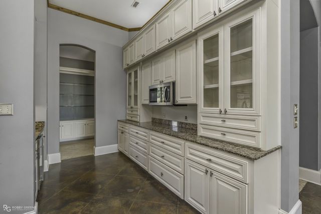 10940 Belle Cour Way, Shreveport, LA 71106